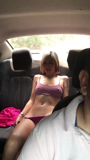 beautiful blonde gets naked in the uber, masturbates and puts on her clothes.