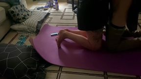 Amelia the butt&#x1F351; slut pleases daddy &#x2014; licks his cock&#x1F346; like a dirty whore