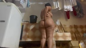 Neighbor Butt Nurse Records for Her off