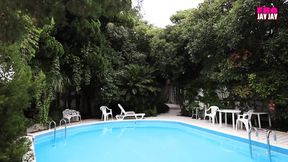 Ultimate Curve Power as Shiho Reveals Her Bold, Stunning T-cup Presence - Scene 1