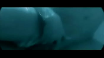 Cindy Has Hardcore Sex in the Jacuzzi Tub with Her Boyfriend