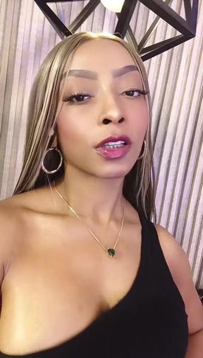 Come give me a little attention today