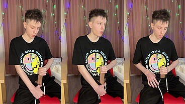 Quick Dorm Jerk Makes 23cm Cock Squirt Everywhere
