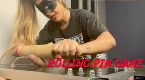 Rolling pin game
