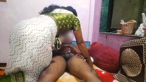 The sister-in-law got herself fucked by her brother-in-law&#039;s penis and drank all the semen from the penis in her mouth.