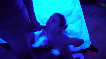 BEAUTIFUL AND HARDCORE SEX UNDER ULTRAVIOLET LIGHT