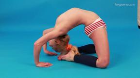 ”Mischele Lomar hottest flexible nude beauty”