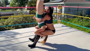 The big D vs Beckie: Piledriver Battle