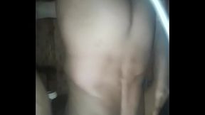 Negra culona se mueve su gran culo