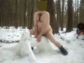 Fucking snow shemale in forest during Xmas weekends