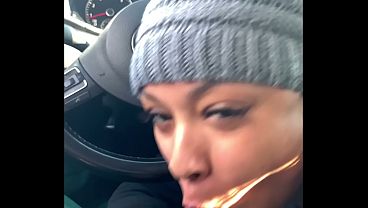 SnowBoarder Girl Gives Best Blowjob