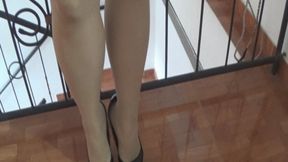 Goddess Barbara gives obedience lesson to her slave