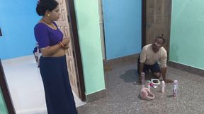 XXX INDIAN STEP MOM AND SON VIDEO, INDIAN STEP MOM AND STEPSON PLAYING IN HOME XXX DESI HINDI VIDEO