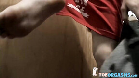 Horny Wiley needs wank his hard twink meat while showing off his hot feet