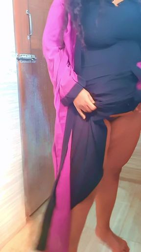 BBW Huge Booty Hot Stepsister In Toilet Start Play