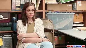 Peyton And Siennas Threesome For Freedom