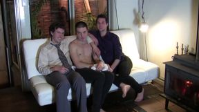 3some Amateurs: 21yo to 24yo