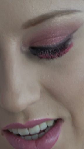 Nika Venus - BEHIND THE SCENES - INTERVIEW UND ALLE CASTING VIDEOS AUF FUNDORADO   Clip 1