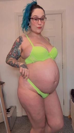 Tight Yellow lingerie Hugs my pregnant Tits and belly :P
