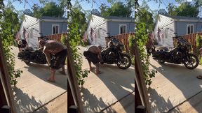 update #103 (september 13, 2022) me and jim love washing my harley in the hot ass sun!