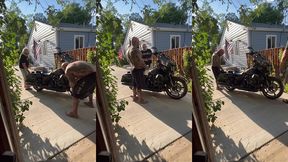 update #103 (september 13, 2022) me and jim love washing my harley in the hot ass sun!