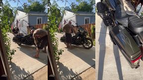 update #103 (september 13, 2022) me and jim love washing my harley in the hot ass sun!