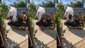 update #103 (september 13, 2022) me and jim love washing my harley in the hot ass sun!