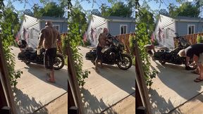 update #103 (september 13, 2022) me and jim love washing my harley in the hot ass sun!