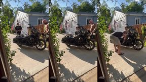 update #103 (september 13, 2022) me and jim love washing my harley in the hot ass sun!