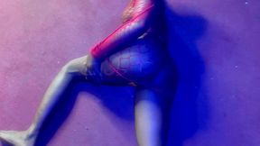 overconfident stripper thinks she has what it takes to impress the big bosses and dance at club drill only ends up getting dicked down!!