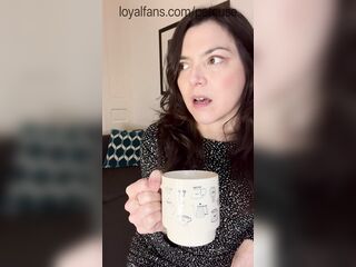 LENGTHY LOUD CUTIE FARTS TUMMY OVERSTIMULATED BY COFFEE