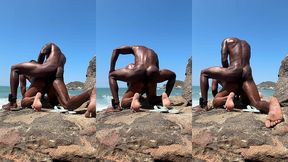 meteu tudo no puto safado na praia