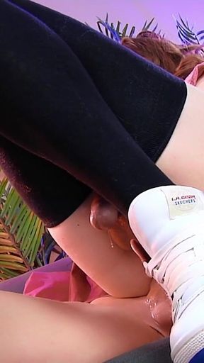 Girl Puts on a Huge Strapon to Fuck This Guy!