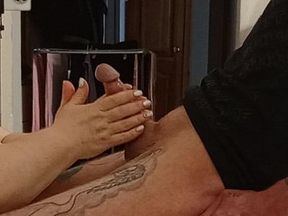 neighbor does an oil dick hand job