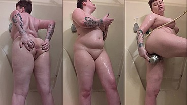 Cumming on my showerhead