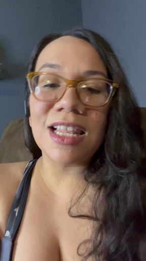 Latina milf with glasses gets a creampie