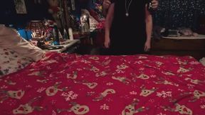 Unwrapping a slutty Redhead for Christmas.