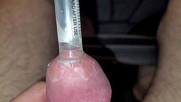 Edging to orgasm - Measuring my precum and cum