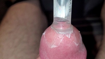 Edging to orgasm - Measuring my precum and cum