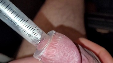 Edging to orgasm - Measuring my precum and cum