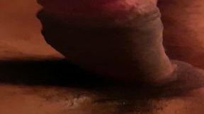 jovem de 18 anos mostrando o pau grande e grosso