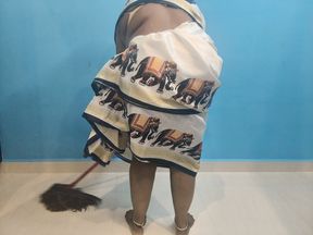 Indian Housemaid & Servant sex with House owner son