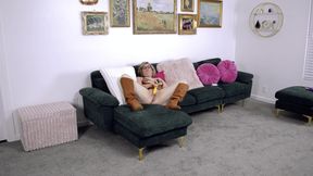 Cindy Cincinnati and Horny the Bear Halloween Special