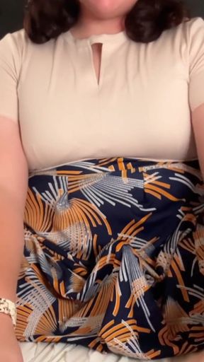 Tranny Girlfriend Gets Ready Before Big Date