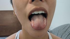 SPORTY ASIAN GIRL LICKING YOU | Jessica