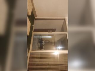 Celebrando cumpleaños del esposo de mi mejor amiga en el motel