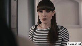 Transsexual natalie mars fucks milf reagan foxx