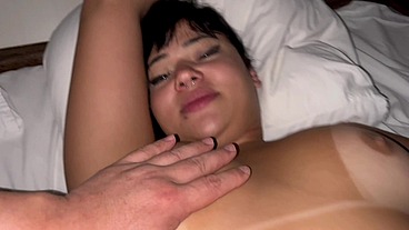 com a atriz Pornô Sabrina satz, logo cedo acordei ela pra chupar o meu pau e tomar todo o meu leitinho quente