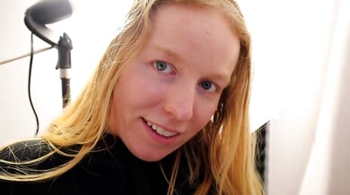 My girlfriend in tight shiny leather yoga pants sneaks me a deep blowjob between shelves in the campus library and I lose control right on her leggings