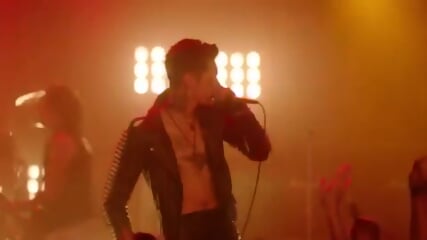 Paradise City. E1 - E4